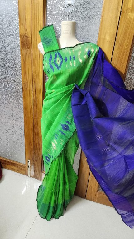 Dhakai Jamdani Saree