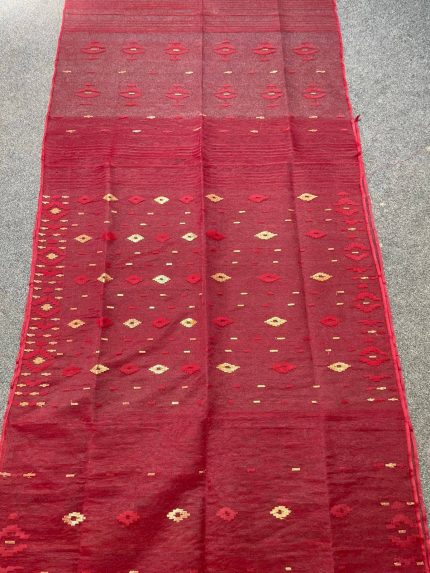 Dhakai jamdani Saree