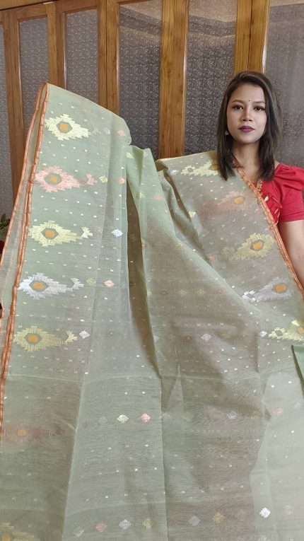 Dhakai Jamdani Saree
